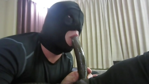 Ebony shemale gets fucked in the car with the big dick